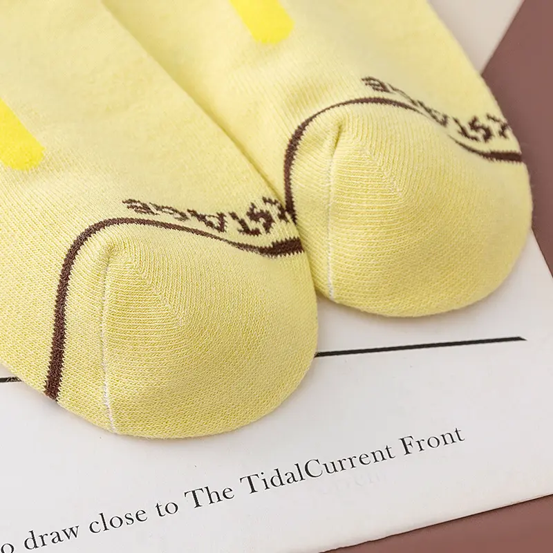 socks-travis-scott-saturn-gold-4