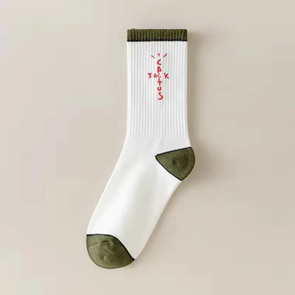 socks-travis-scott-aj1-dunk-low-olive-2