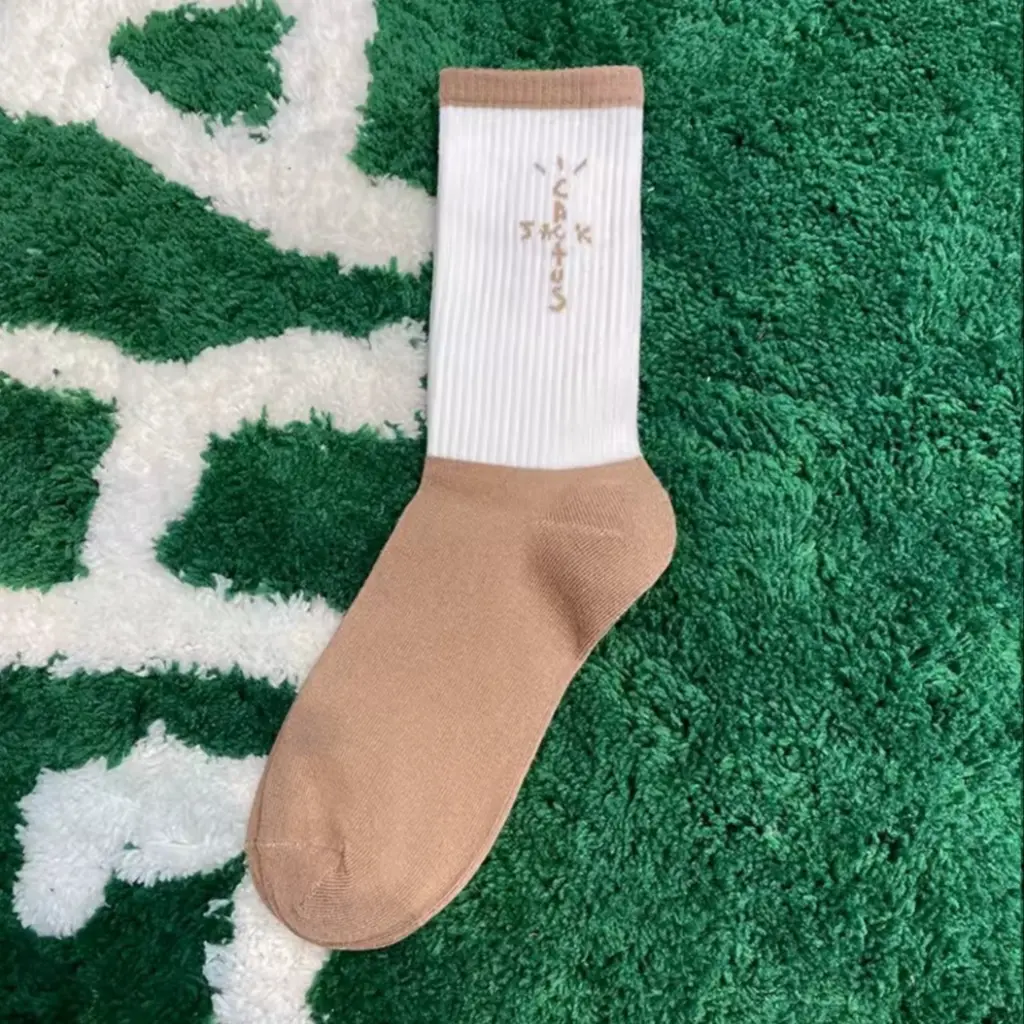 socks-travis-scott-af1-sail-2