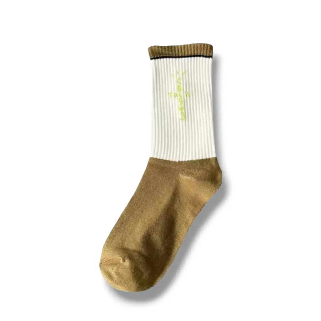 socks-travis-scott-aj1-golf-olive.webp